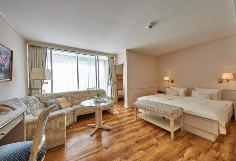 Семейный Номер, Badhotel Sternhagen