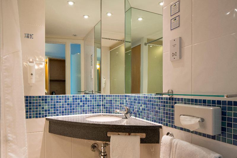 Suite with Terrace, Provocateur Berlin, A Member Of Design Hotels
