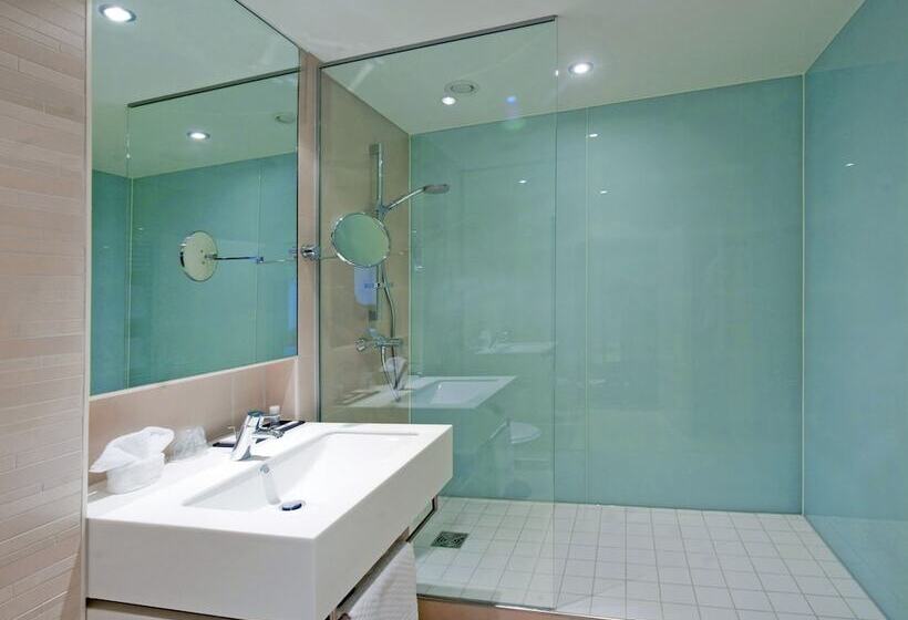 Номер Superior, Mercure Hotel Koeln Belfortstrasse
