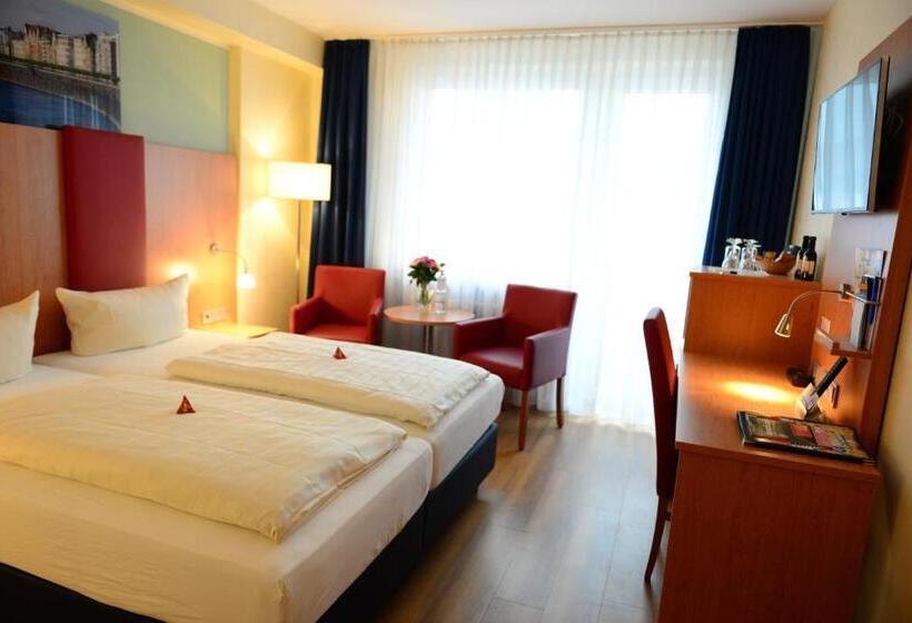 带阳台的标准单人间, National Dusseldorf
