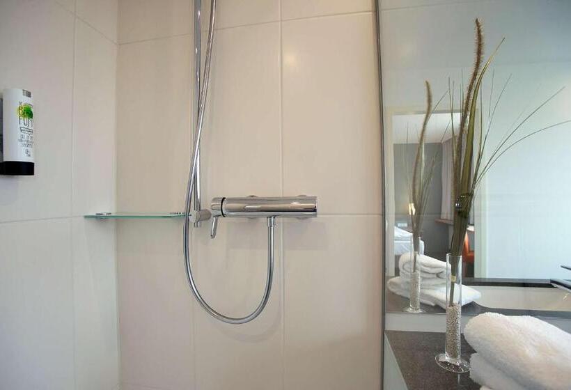 Семейный Номер, Nordsee Hotel City