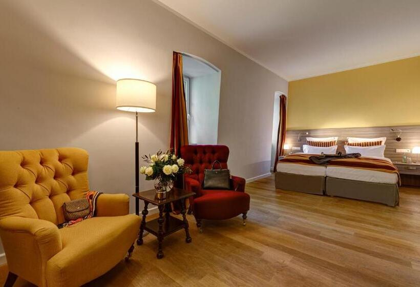 Номер Superior, Schlosshotel Hugenpoet