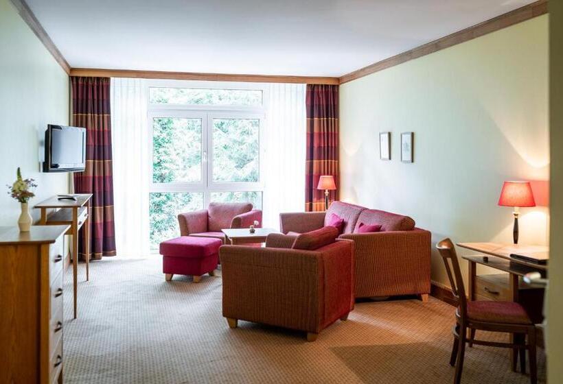 ジュニアスイート, Waldhotel Tannenhäuschen