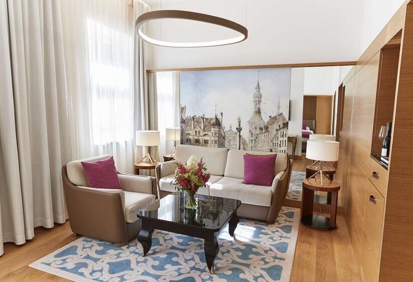 Полулюкс Повышенной Комфортности, Vier Jahreszeiten Kempinski München