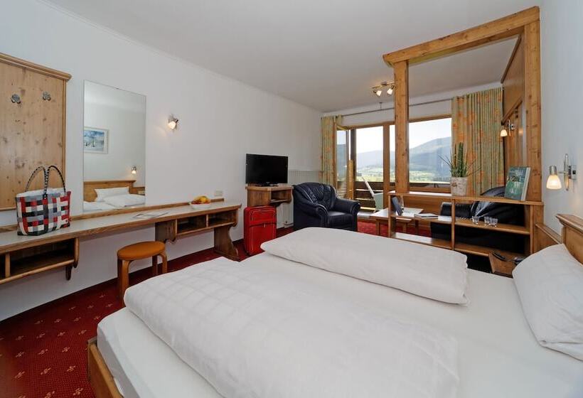 Номер Стандарт с Террасой, Osserhotel Garni