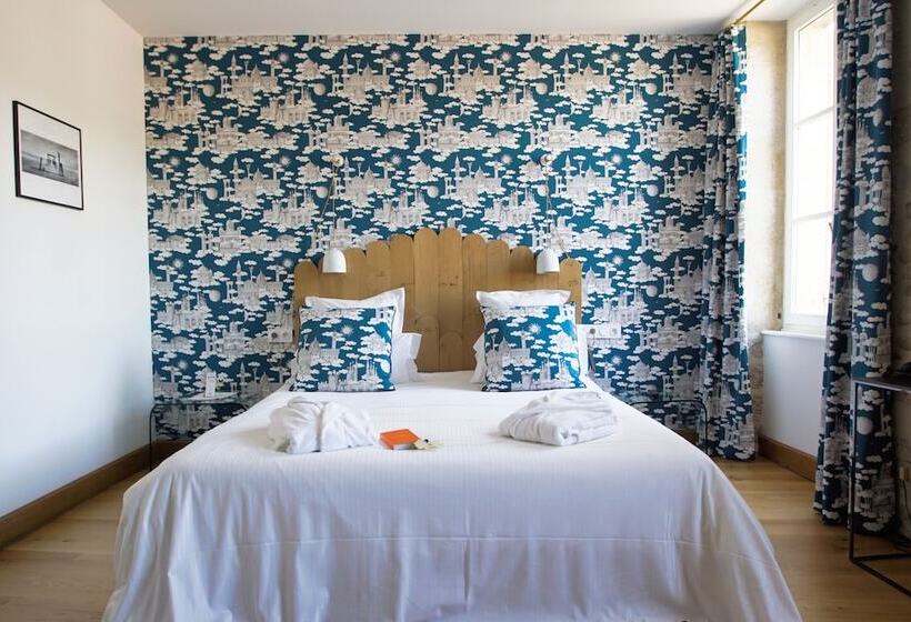 Номер Superior, Castel De Très Girard   Hotel & Restaurant   Teritoria
