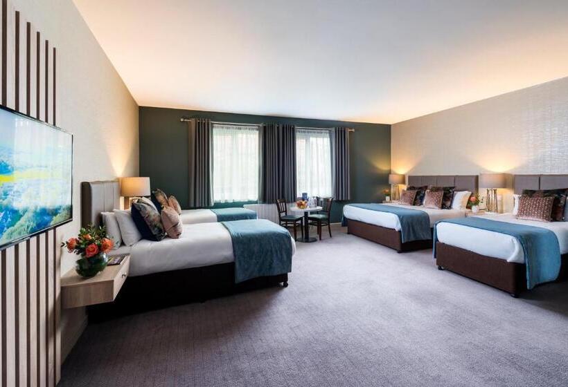 Семейный Номер, Castlerosse Park Resort