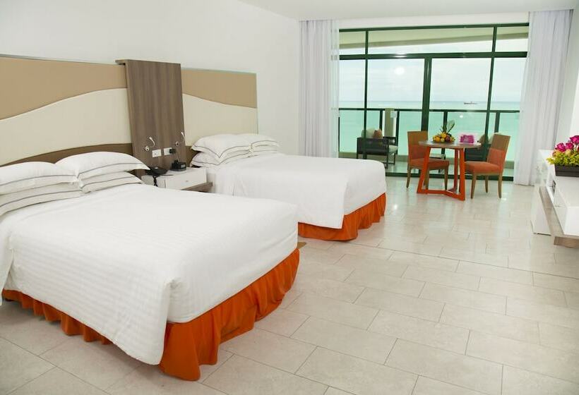 اتاق استاندارد با چشمانداز دریا, Colon Salinas