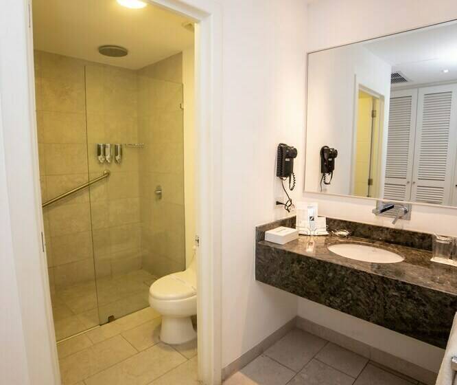 اتاق استاندارد با چشمانداز دریا, Colon Salinas