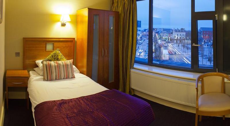 스탠다드 싱글 룸, Imperial Hotel Galway