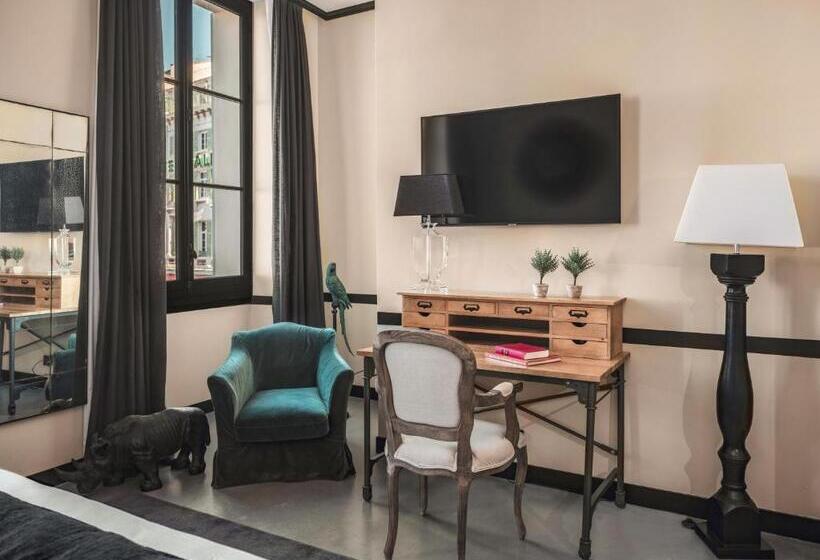 Номер Deluxe с Видом, Maisons Du Monde Hôtel & Suites   Marseille Vieux Port