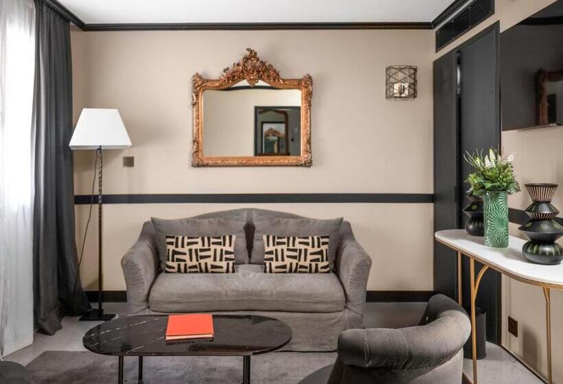 Полулюкс с Видом, Maisons Du Monde Hôtel & Suites   Marseille Vieux Port