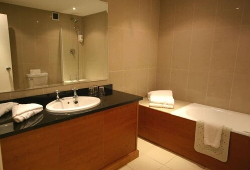 스탠다드 룸, Imperial Hotel Galway