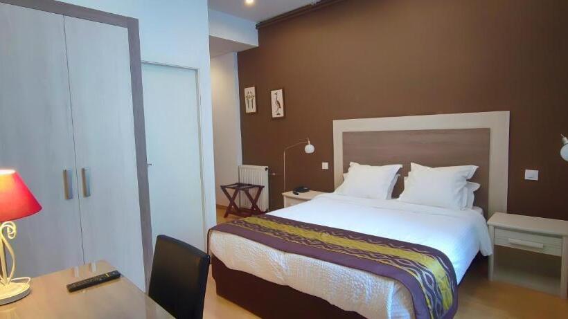 家庭间, Logis Grand Hotel Pelisson