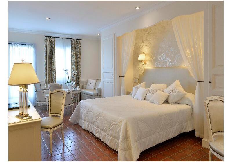 Полулюкс, Auberge De Cassagne & Spa