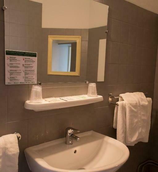 Номер Стандарт, Hôtel De Flandre