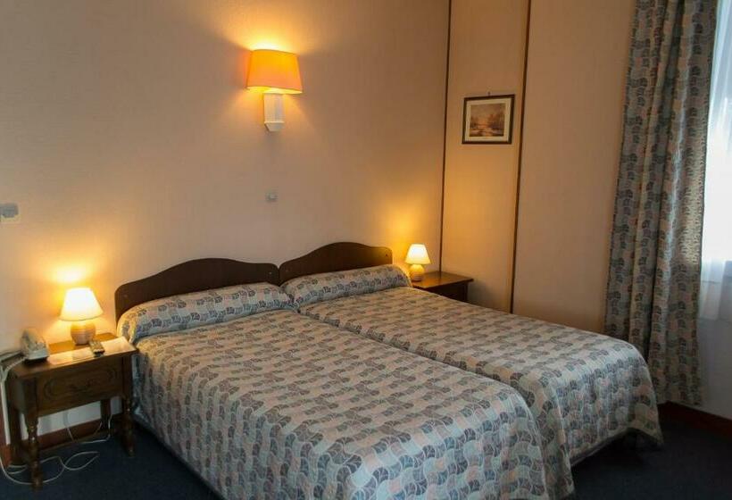 Номер Стандарт, Hôtel De Flandre