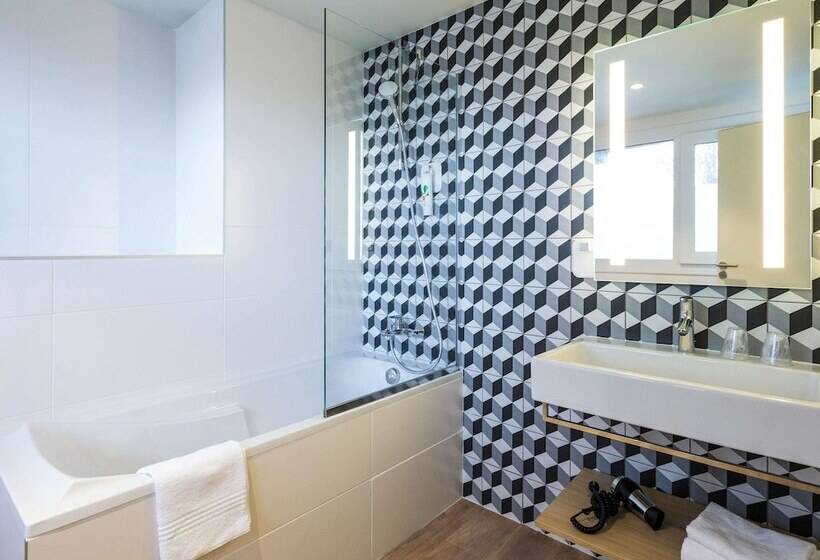 Люкс, Ibis Styles Bordeaux Sud
