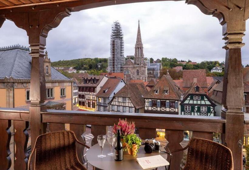 سوئیت با بالکن, La Diligence