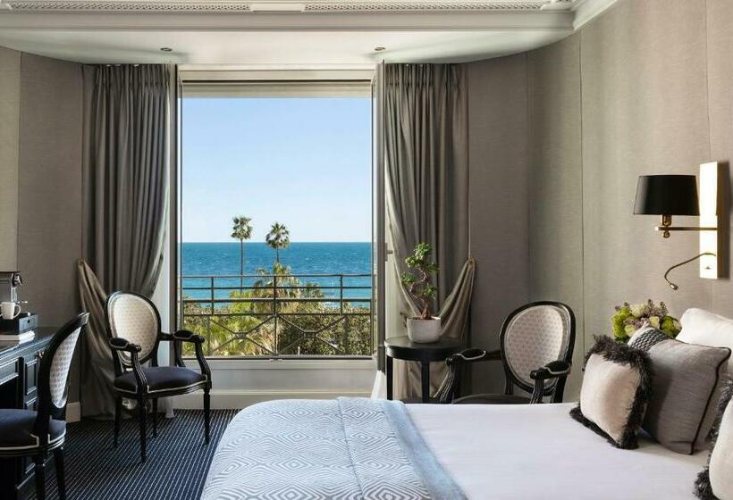 Deluxe Suite Sea View, Hôtel Barrière Le Majestic Cannes