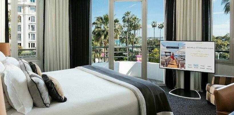 سوییت پرستیژ, Hôtel Barrière Le Majestic Cannes