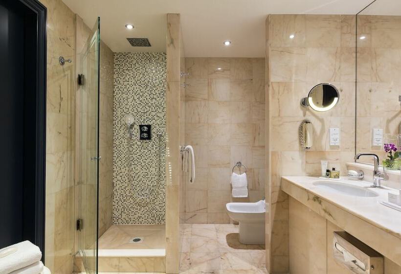 سوییت سوپریور, Hôtel Barrière Le Majestic Cannes