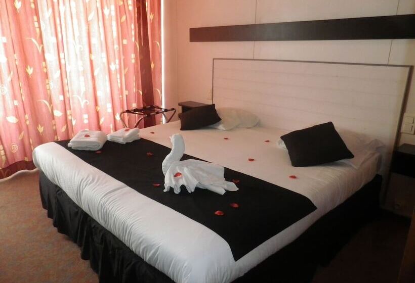 Номер Стандарт, Roc Hôtel