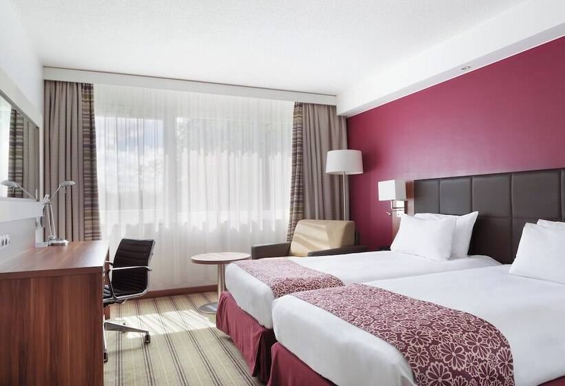 Номер Стандарт, Holiday Inn Lille Ouest Englos, An Ihg