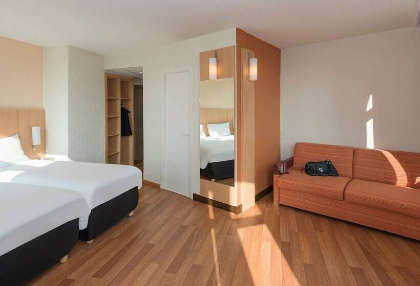 Номер Стандарт, Ibis Metz Centre Gare