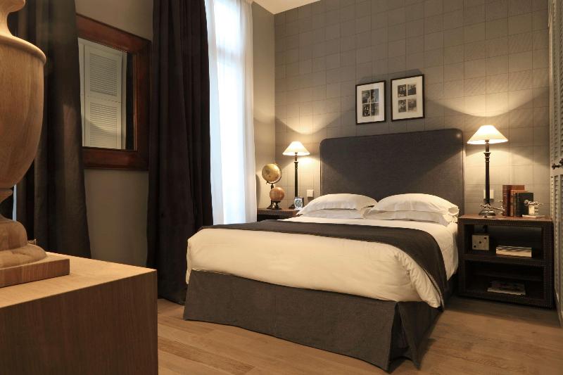 اتاق استاندارد, New Hotel Roblin