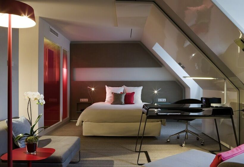 سوییت جونیور, Novotel Paris Les Halles