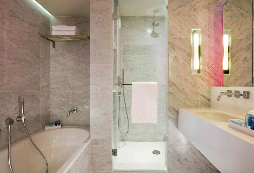 سوییت جونیور, Novotel Paris Les Halles