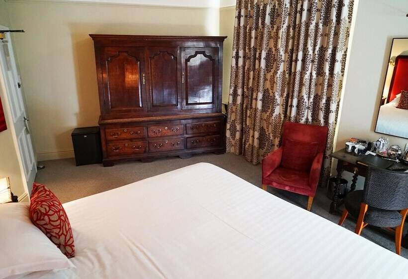 Номер Superior, Cotswold House Hotel And Spa   A Bespoke