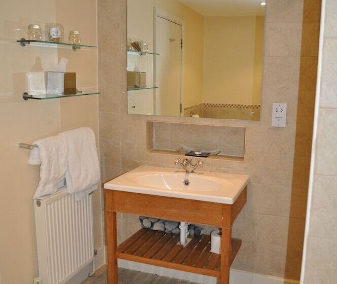 Дом 1 Спальня, Cotswold House Hotel And Spa   A Bespoke