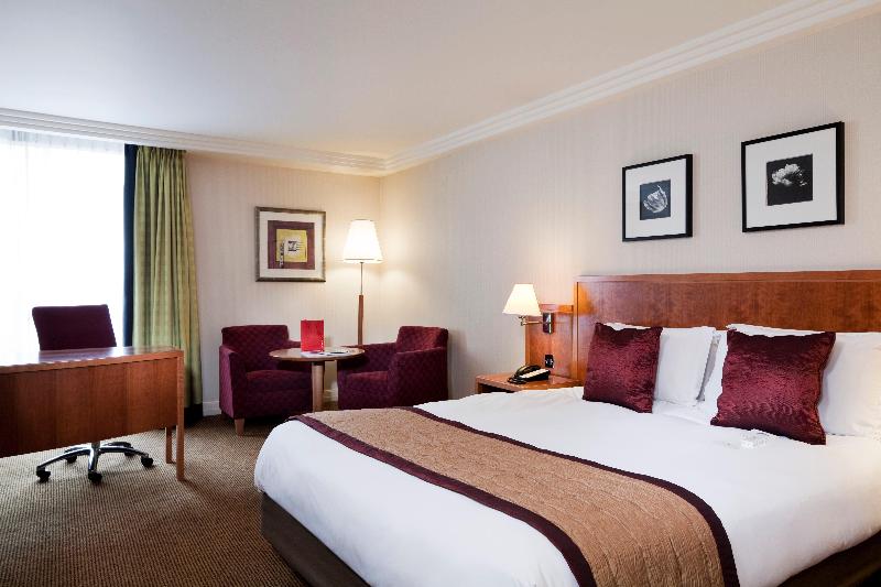 スタンダードルーム, Crowne Plaza Heathrow