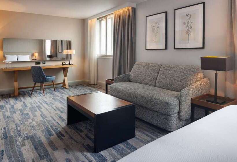 سوییت, Hilton Leeds City