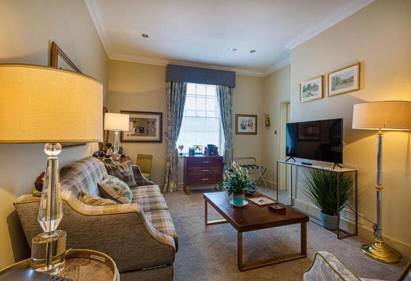 Люкс Повышенной Комфортности, The Rutland Arms Hotel, Bakewell, Derbyshire