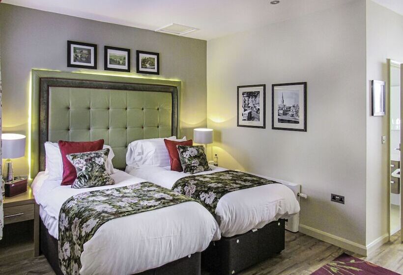 Номер Стандарт, The Rutland Arms Hotel, Bakewell, Derbyshire