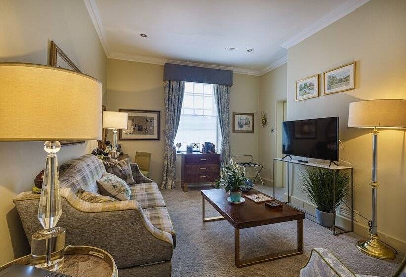 Люкс Повышенной Комфортности, The Rutland Arms Hotel, Bakewell, Derbyshire