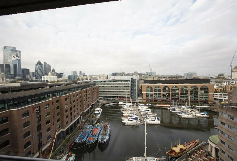 Номер Executive, The Tower Hotel, London