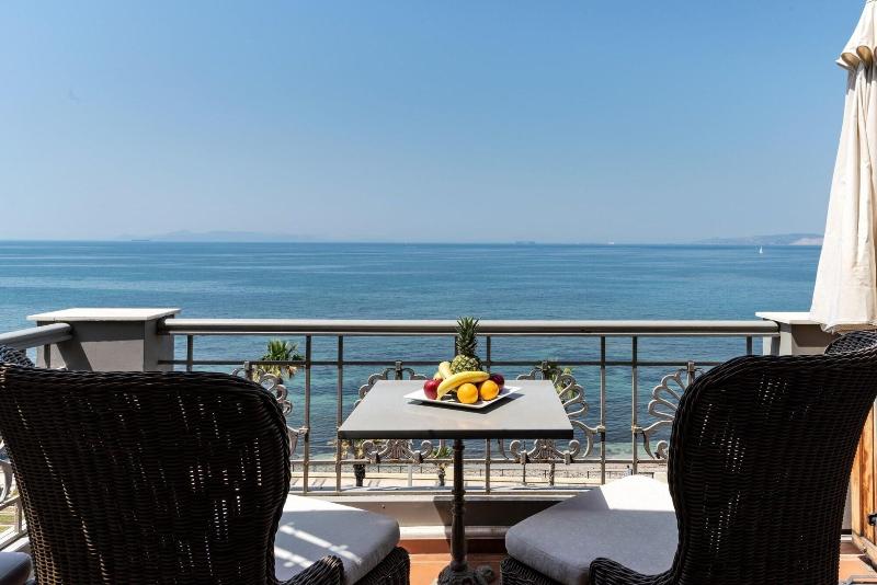 주니어 스위트 바다 전망, Coral Hotel Athens