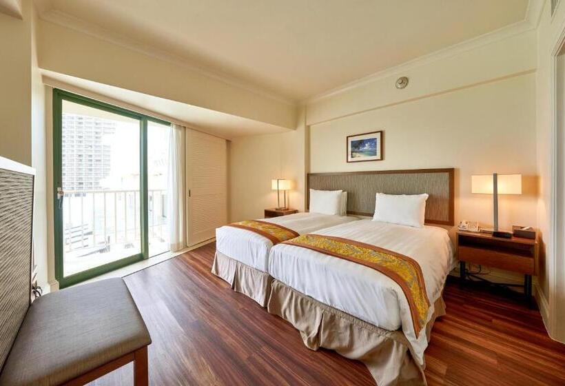اتاق اساندارد با چشم‌انداز جانبی به دریا, Lotte Hotel Guam