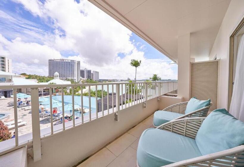 سوئیت با تخت بزرگ, Lotte Hotel Guam