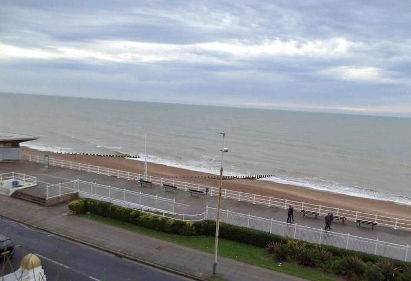 Triple Room Sea View, Royal Victoria