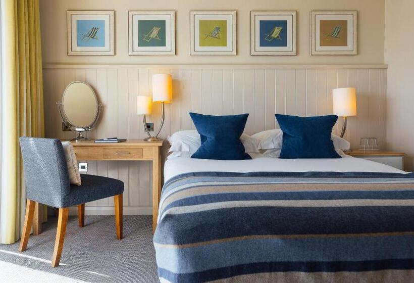 Номер Стандарт, St Brides Spa Hotel & Village Apartments