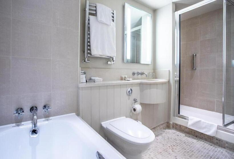 Номер Deluxe Вид на Сад, St Brides Spa Hotel & Village Apartments