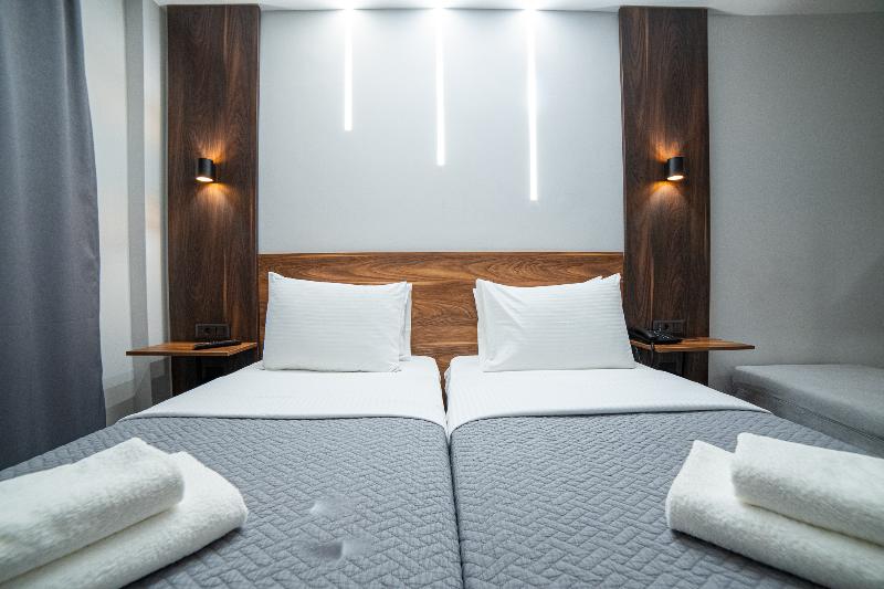 디럭스 룸, Argo Hotel Piraeus