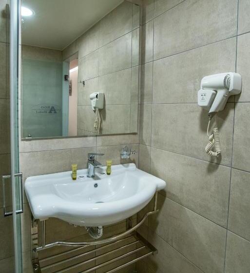 디럭스 룸, Argo Hotel Piraeus