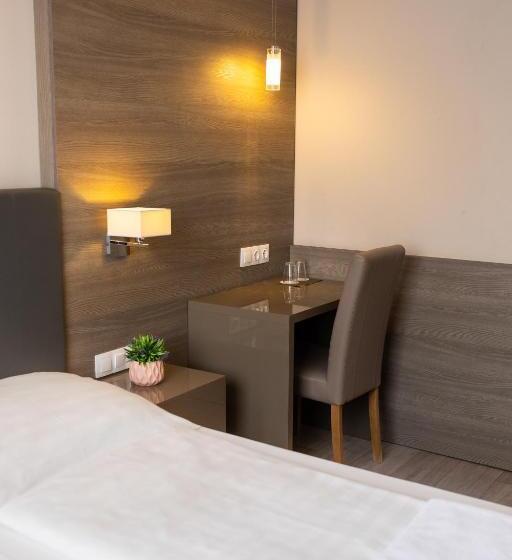 3-Bett-Standardzimmer, Dabas