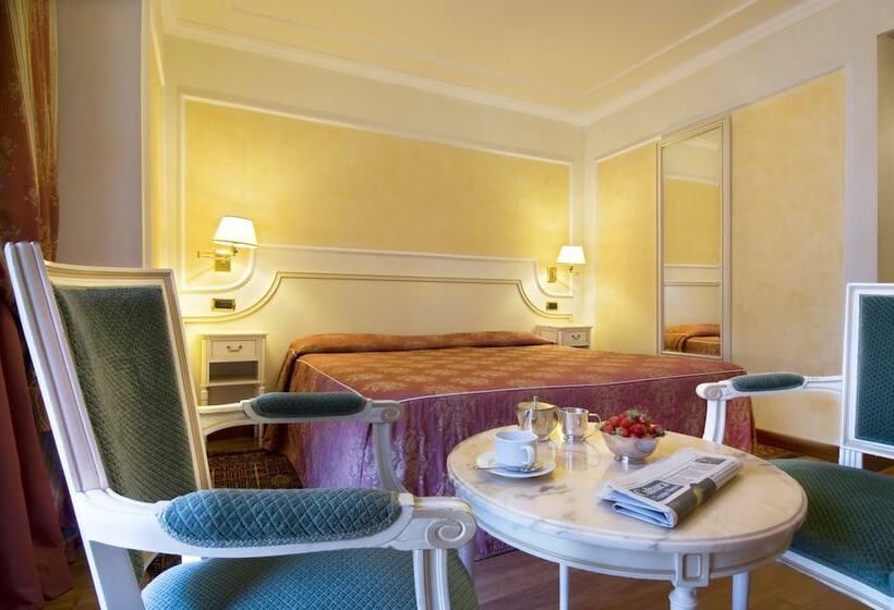 Standard-huone, Grand Hotel Dino